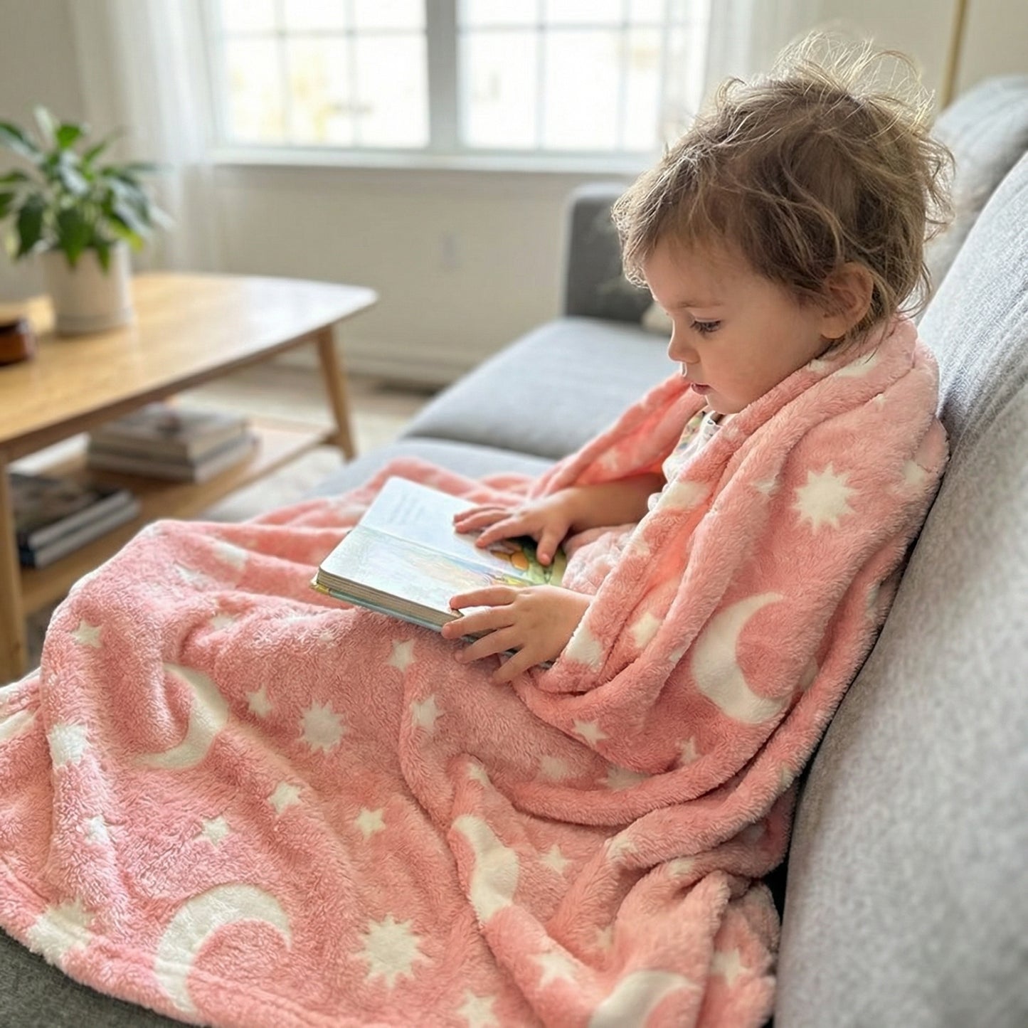 Glow in the Dark Star Cuddle Blanket