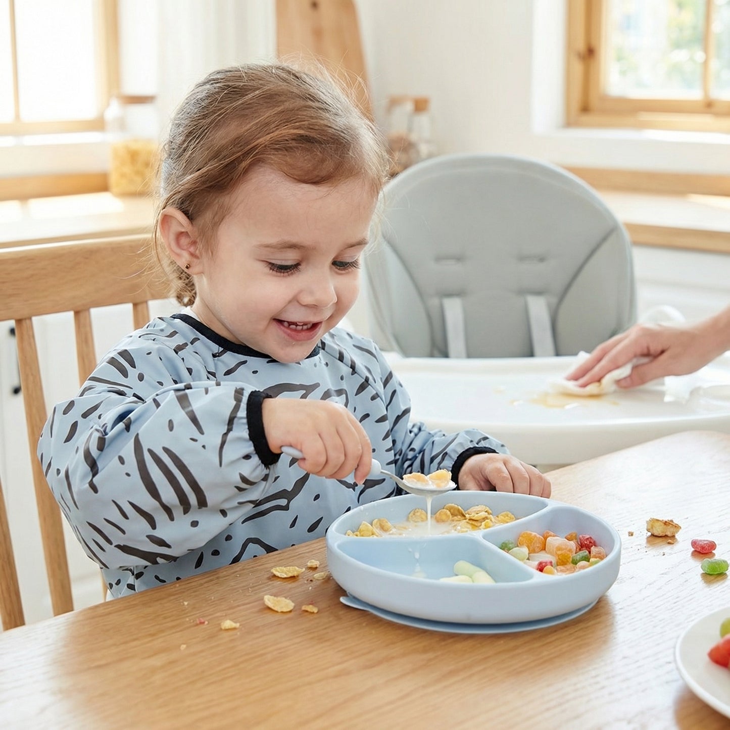 Toddler Full Coverage Feeding Bib - Waterproof