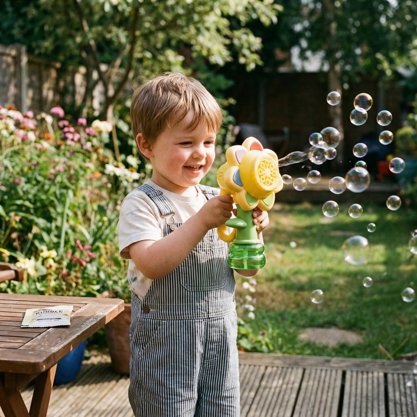 Light Up Sunflower Bubble Machine