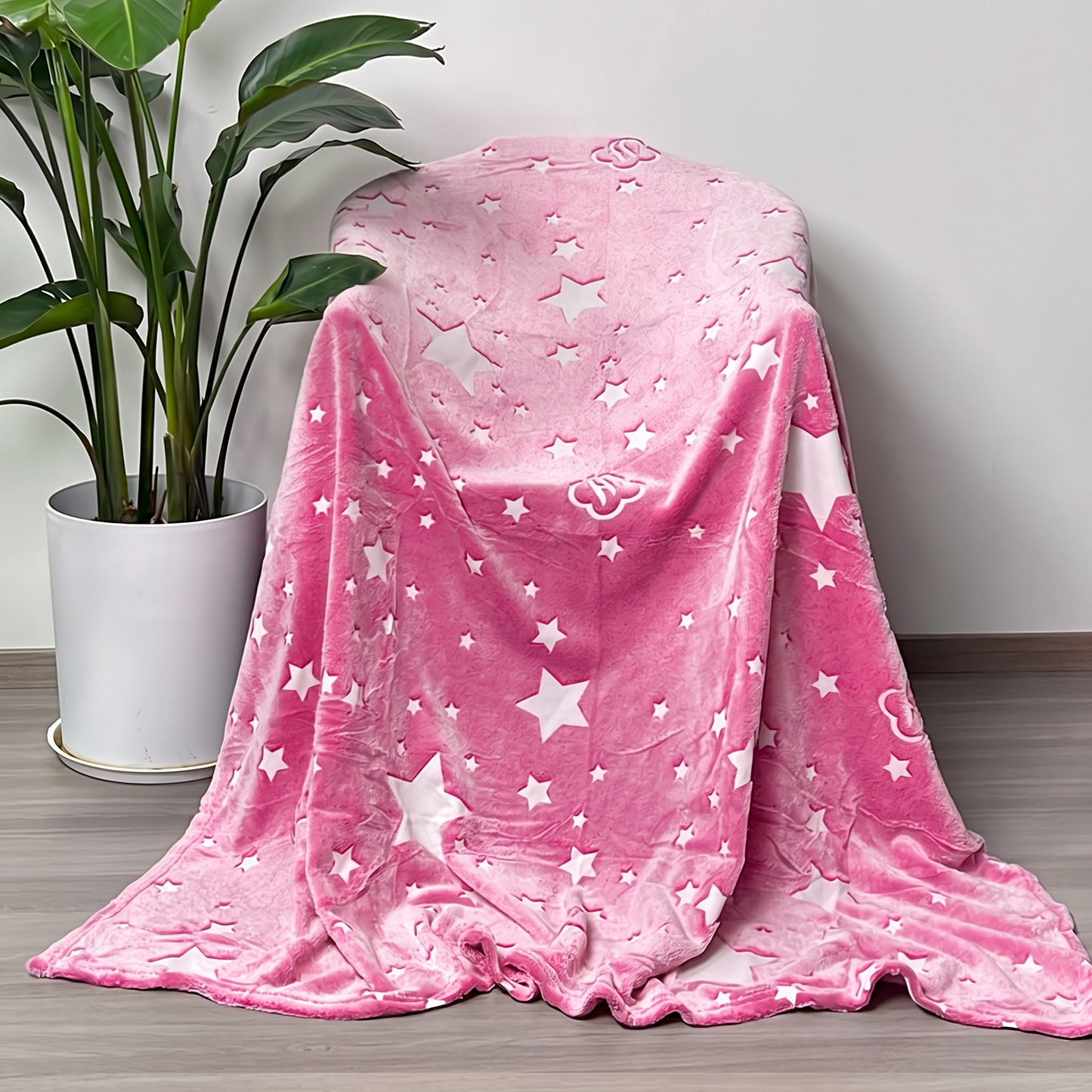 Glow in the Dark Star Cuddle Blanket