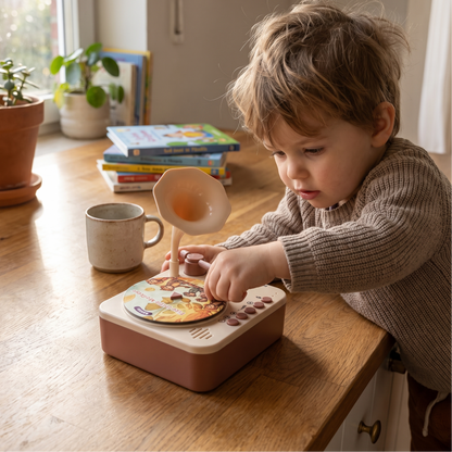 Kids Record Player with Stories & Songs (96 Cards)